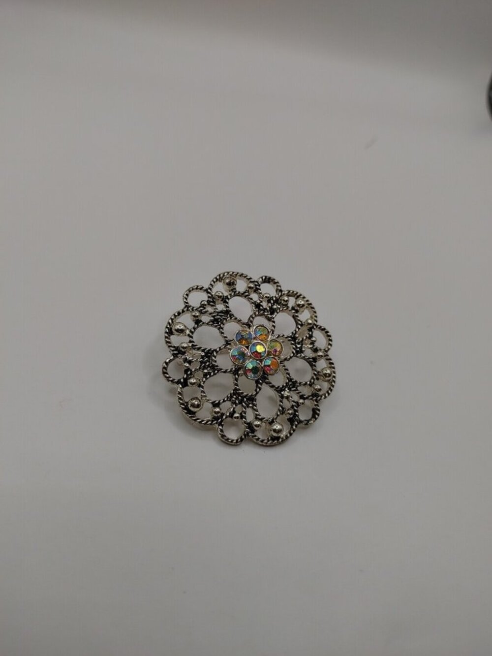 Brooch/pin Filigree silver Tone Aurora Borealis